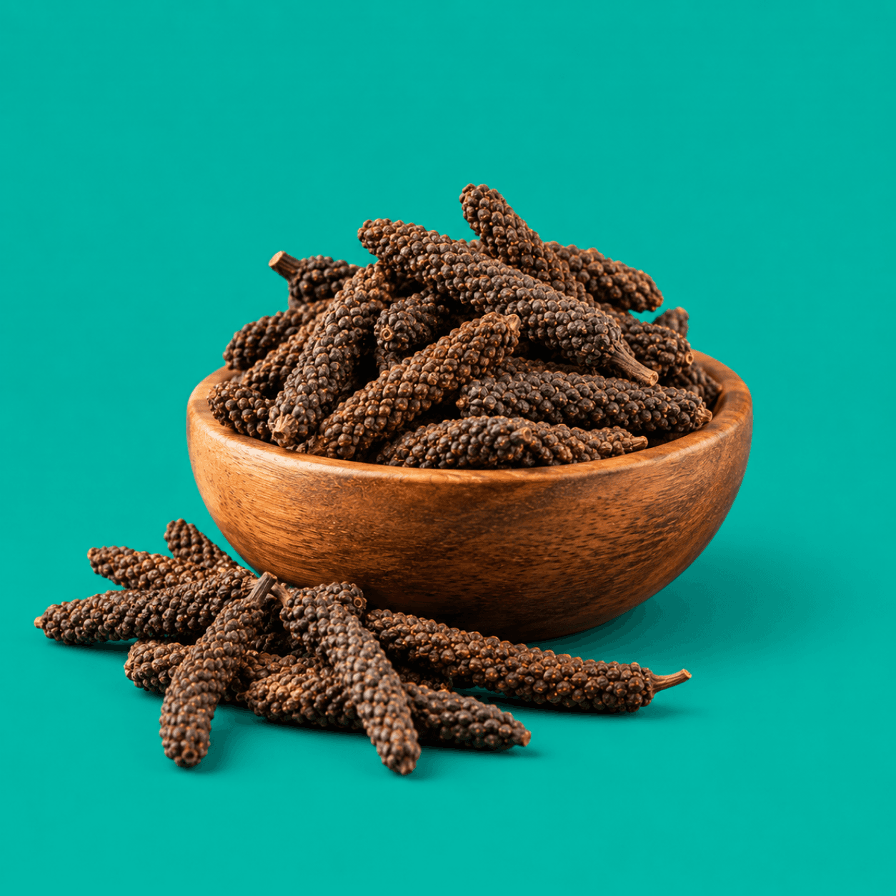 Dried long pepper pods